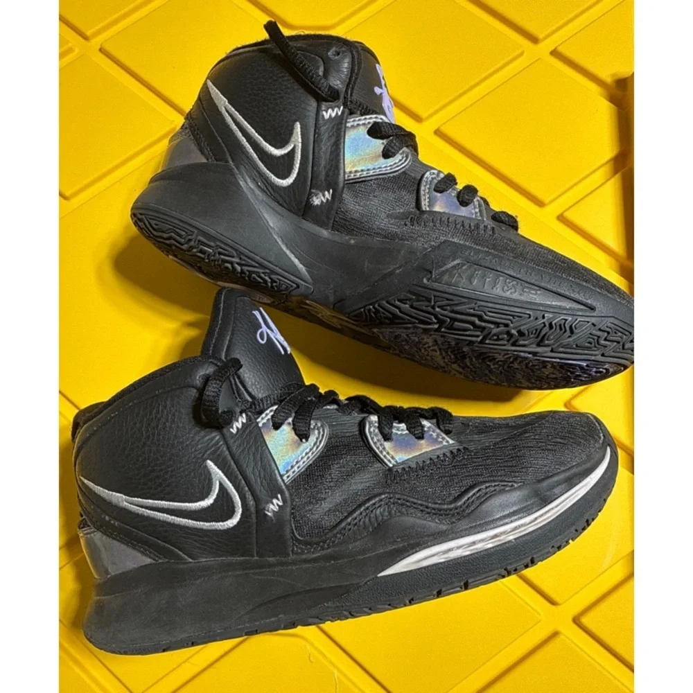 Nike Kyrie Infinity Metallic Shoes